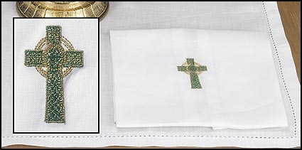 Green/Gold Celtic Cross Lavabo Towel